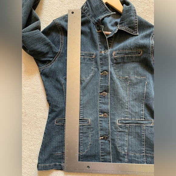 Vintage Contrast Jean Jacket -like new - Picture 9 of 9